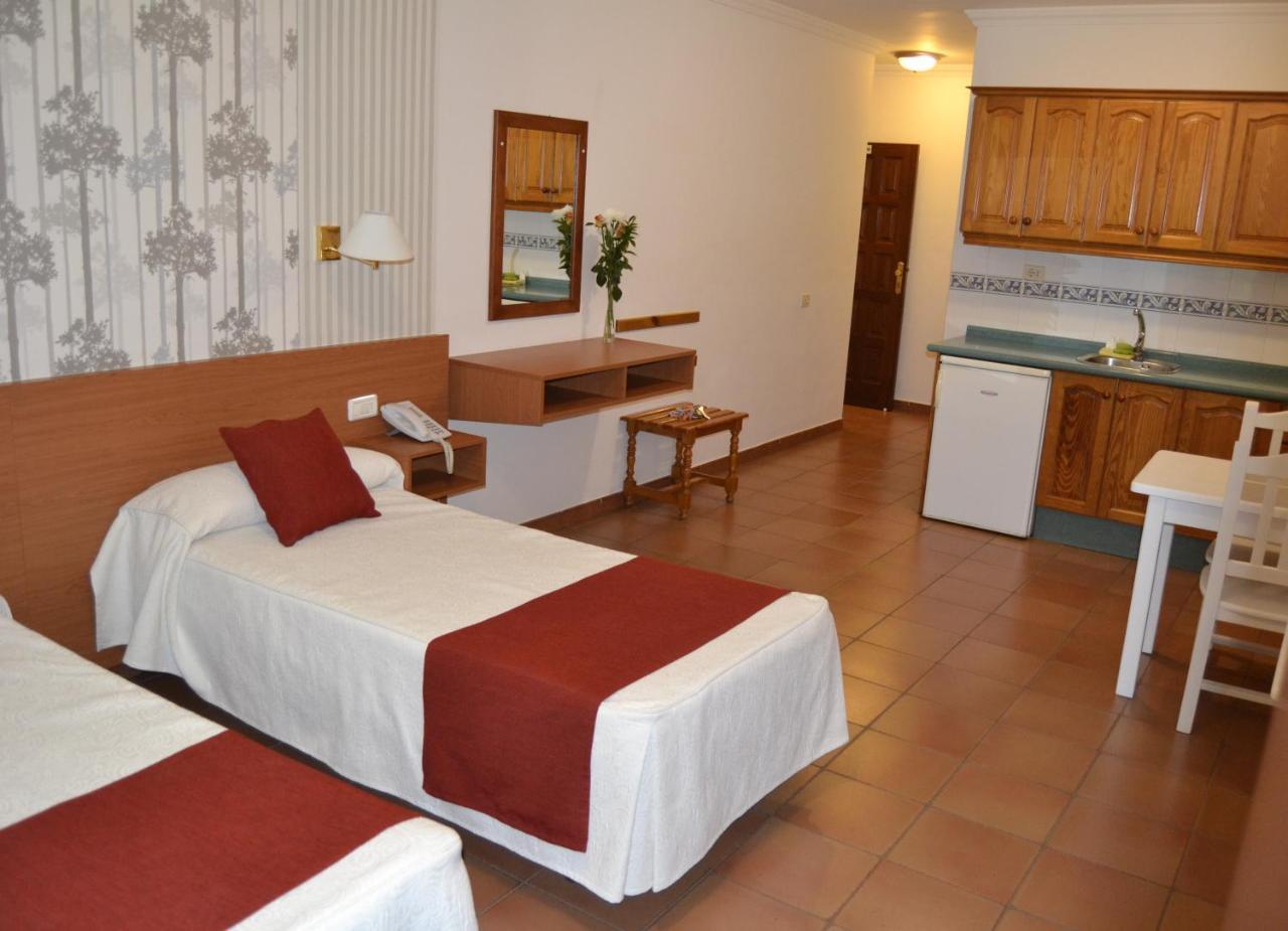 Hotel Apartamentos Villa Gomera San Sebastián de la Gomera Esterno foto